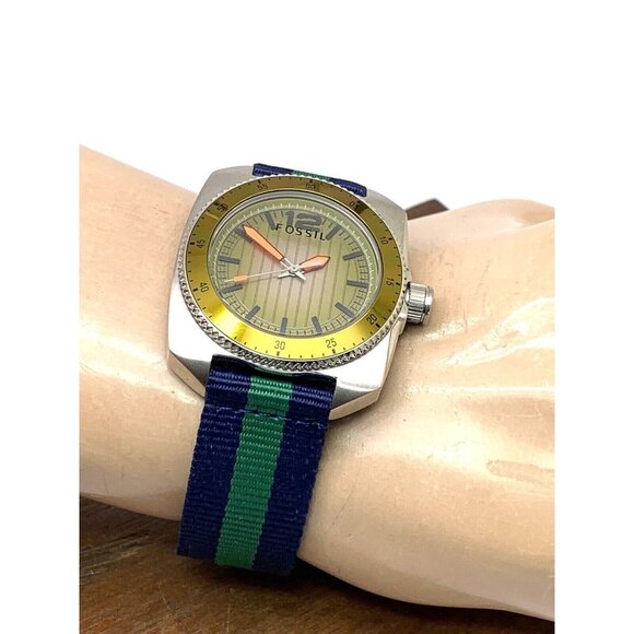 Fossil Mens Watch WB1043 Quartz Green Dial 38mm Stainless Steel Case Nylon Strap - Picture 5 of 14